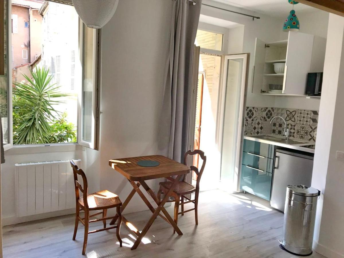 Le Bonheur 1827 Apartment Marseille Bagian luar foto